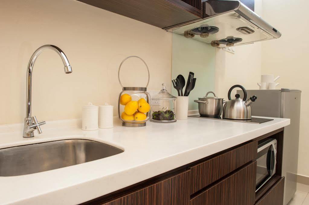 Kl Plaza Suites Κουάλα Λουμπούρ Εξωτερικό φωτογραφία
