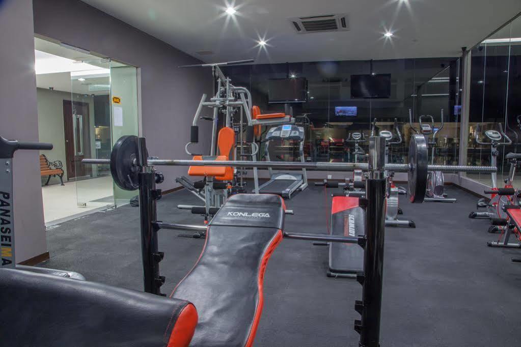 Kl Plaza Suites Κουάλα Λουμπούρ Εξωτερικό φωτογραφία